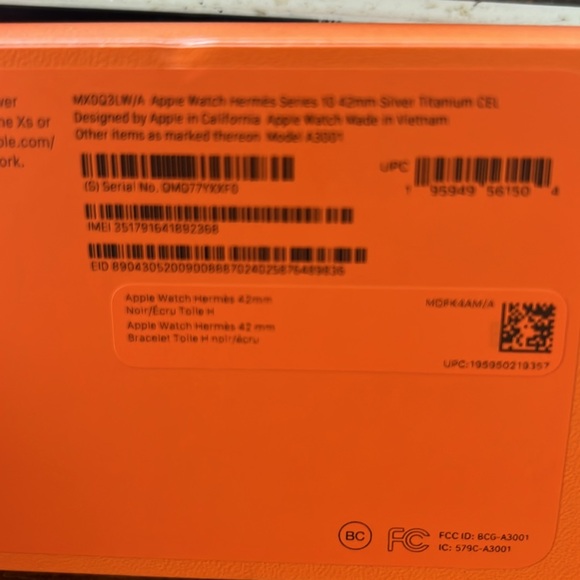 NWT! Women’s Apple Hermès Watch Series 10 - Picture 2 of 3